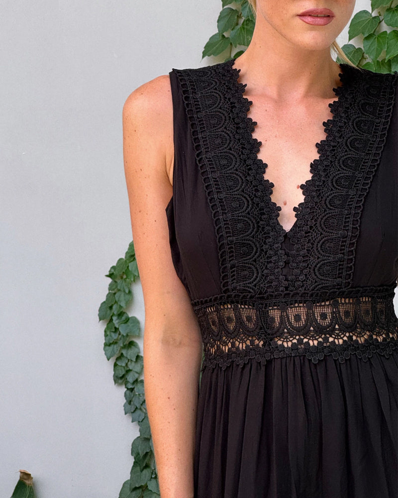 Adeline | Elegant Lace V-Neck Dress