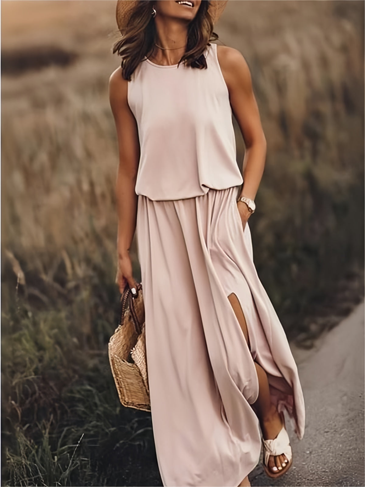Lila | Elegant Sleeveless Maxi Gown