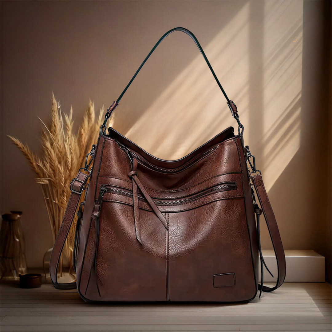 Lila | Opulent Handbag in Timeless Design