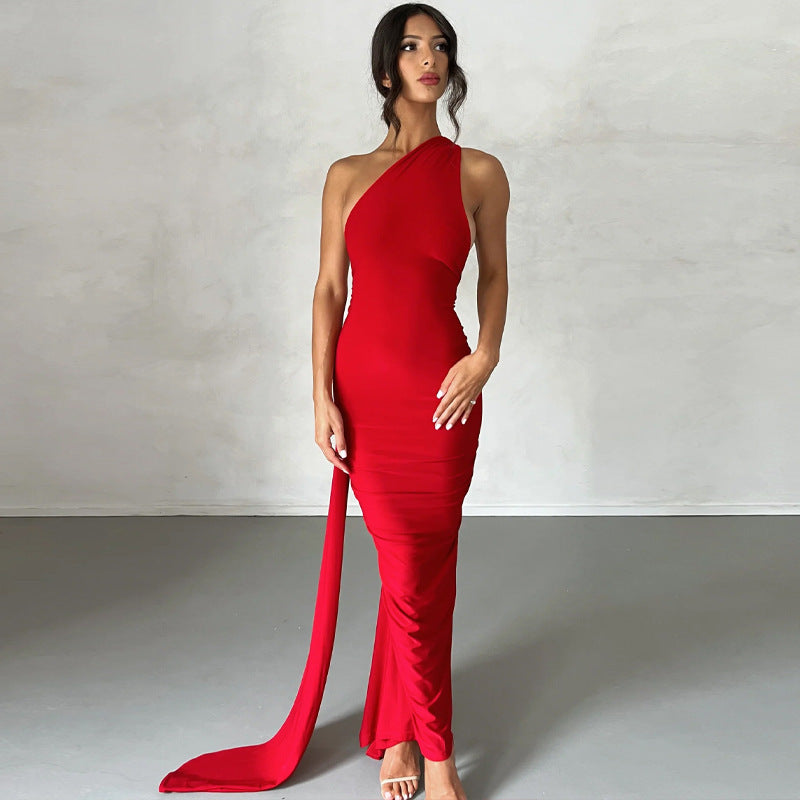 Lila | Alluring Backless Slim Fit Sleeveless Evening Dress