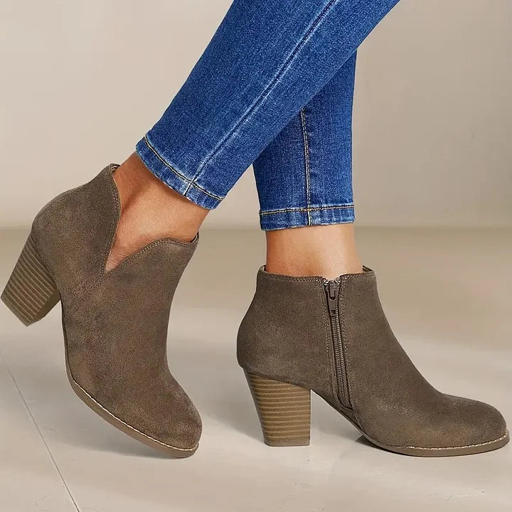 Lydia | Chic Women's Ankle Boots with Chunky Heel