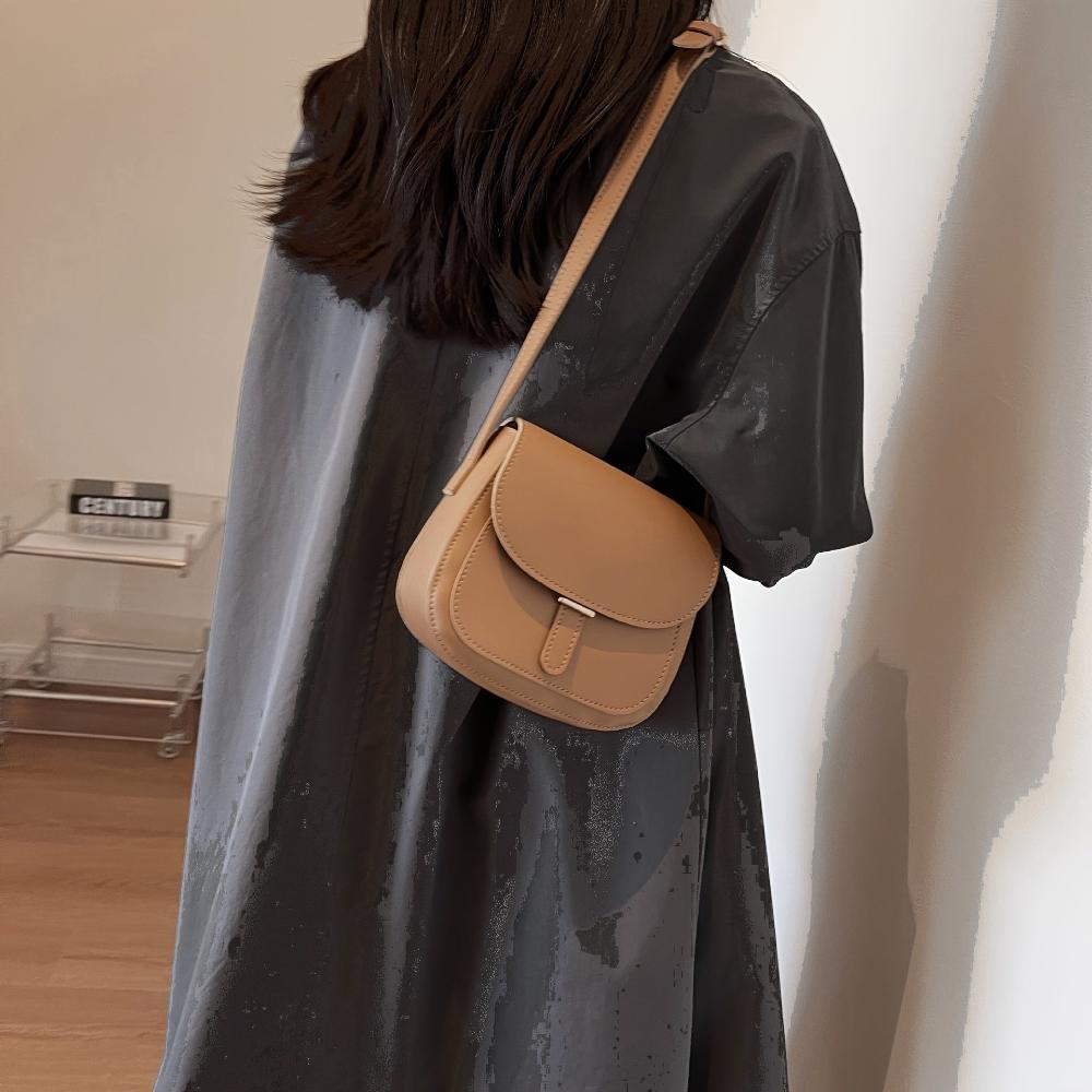 Sophie | Vintage Inspired Saddle Bag